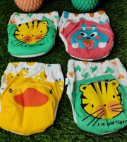 4 pcs premium quality washable baby diaper.