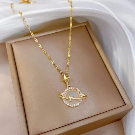 18 K GOLD PLATED STAR  Locket Necklace
